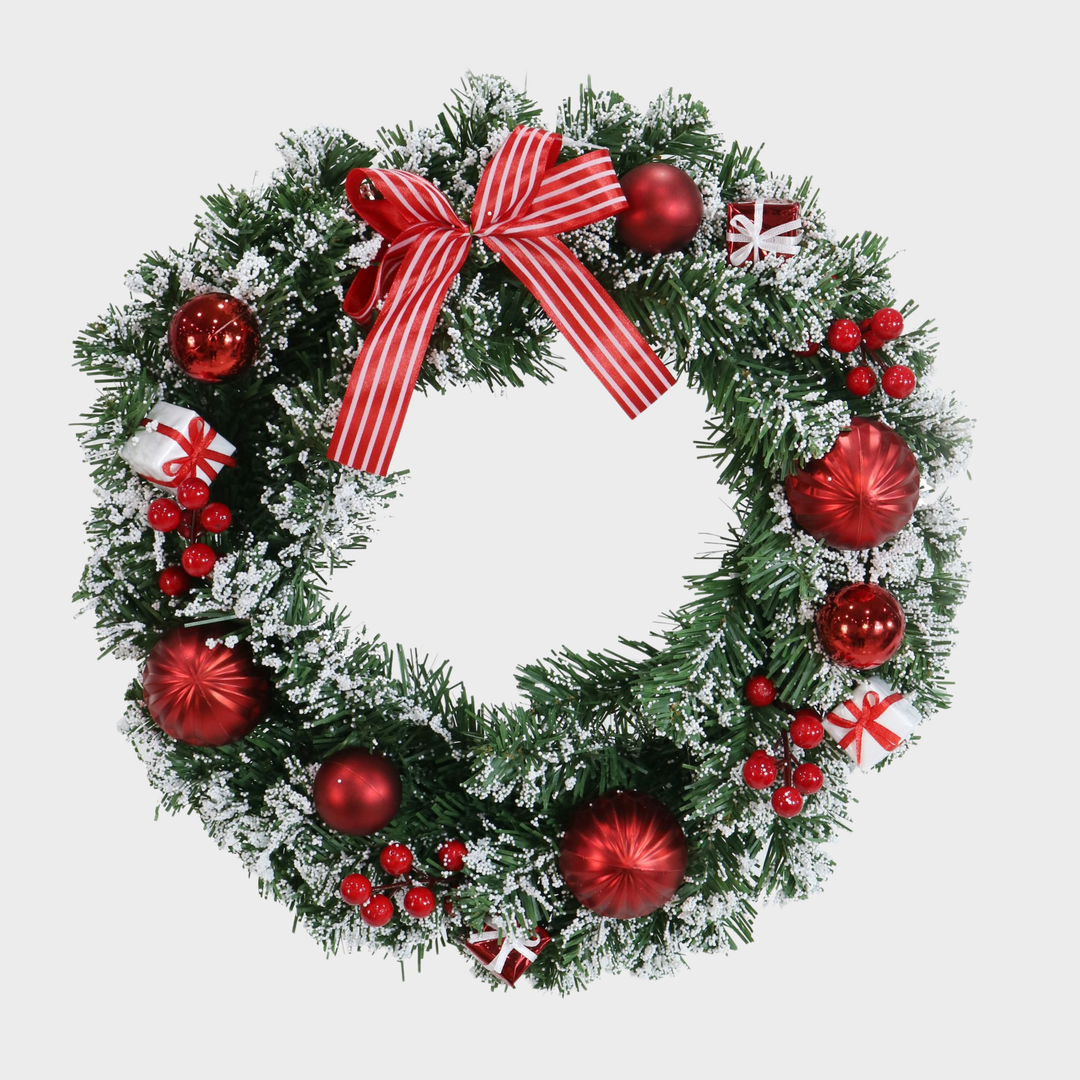 Deluxe heavy snowy pine wreath 40cm