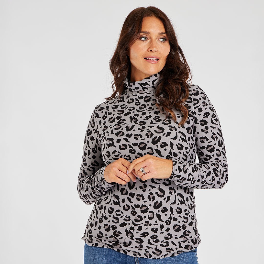 Leopard 2024 roll neck