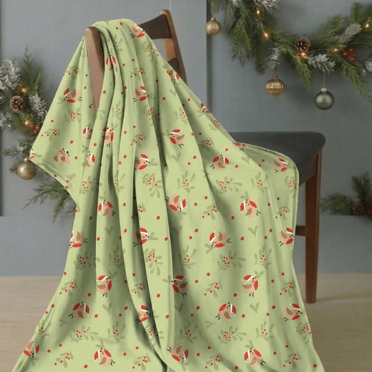 120x150cm Xmas Robin Throw from You Know Who's