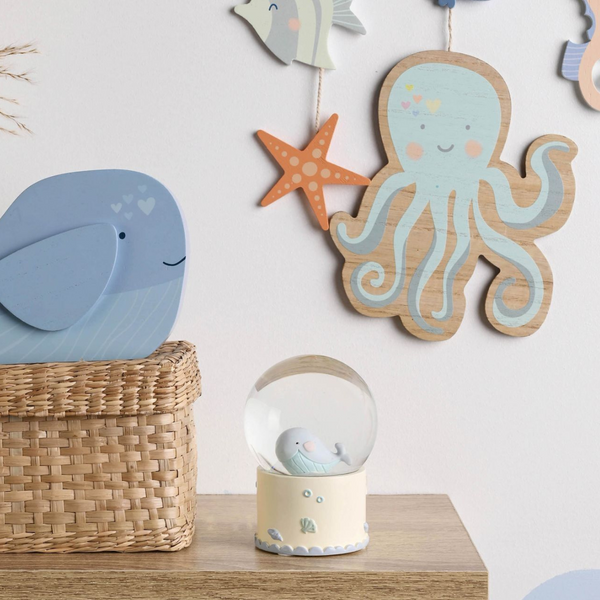Petit Cheri Whale Snow Globe