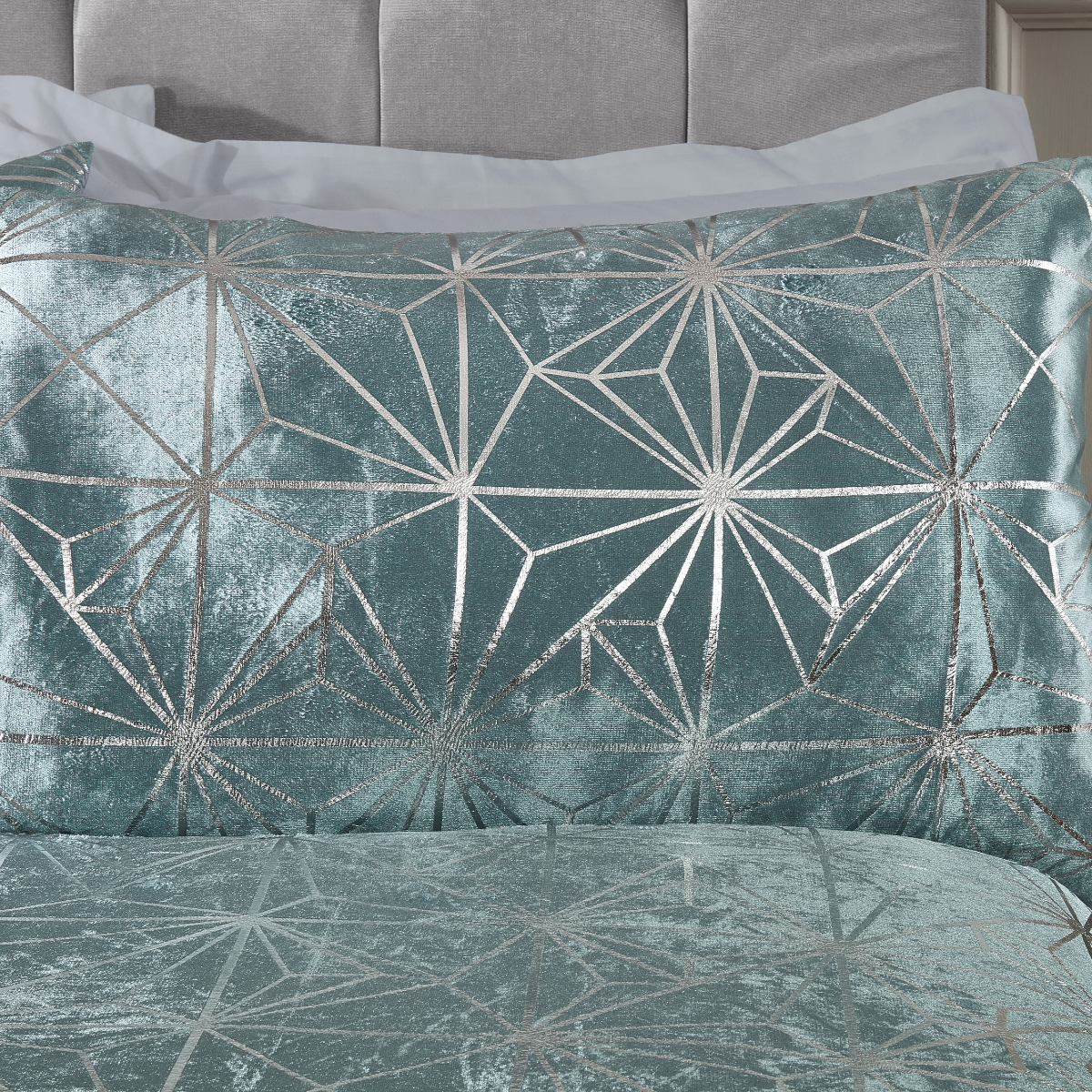 Sleepdown Blue Velvet Geo Duvet Set