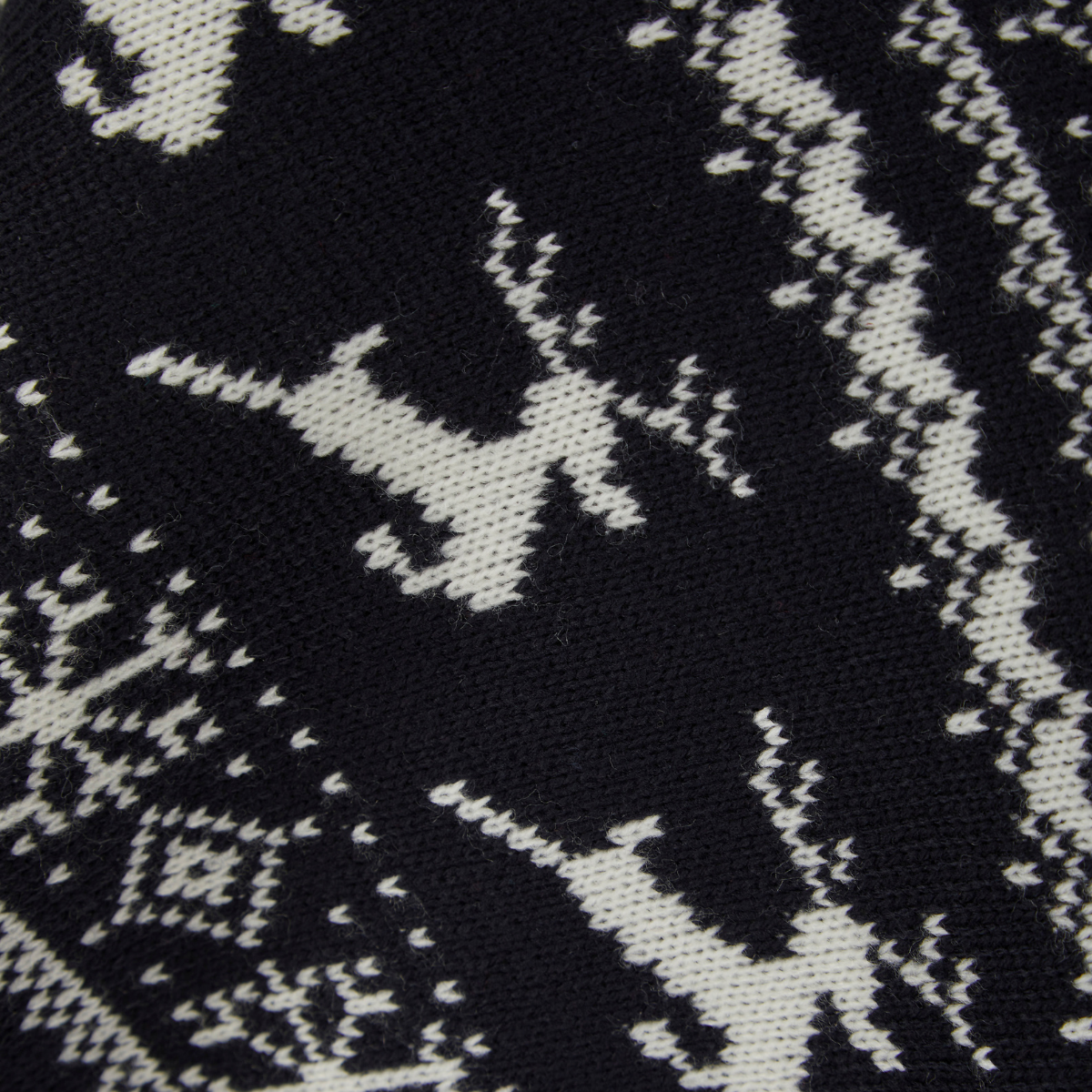 Ladies Reindeer Pointed Poncho