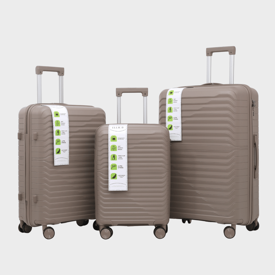 3pce Hardshell Suitcase Set from You Know Who's