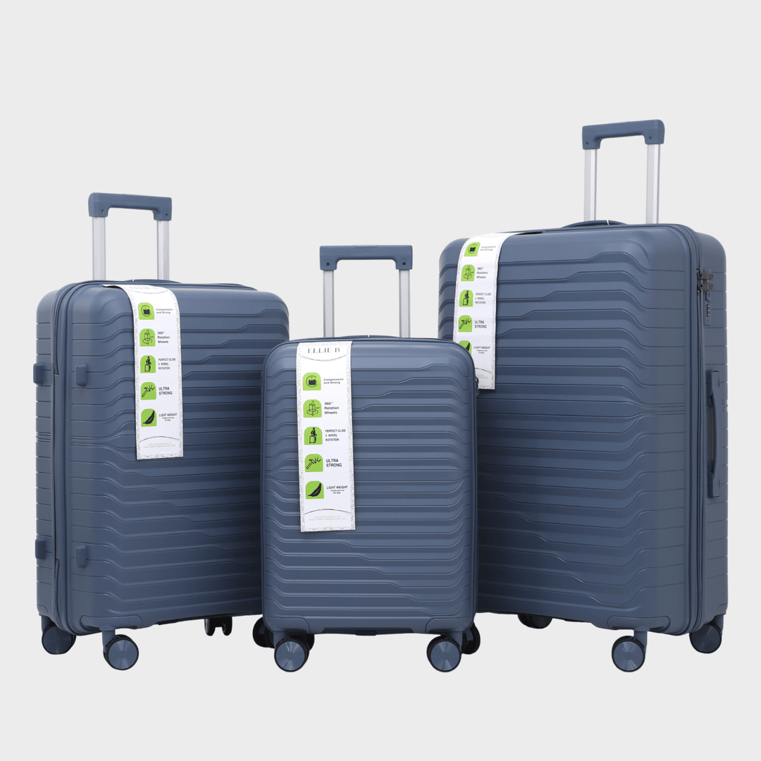 3pce Hardshell Suitcase Set from You Know Who's