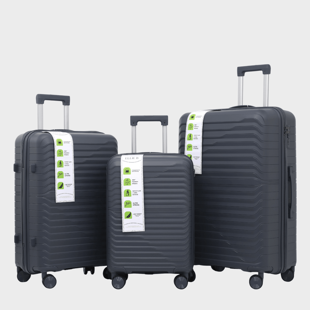 3pce Hardshell Suitcase Set from You Know Who's