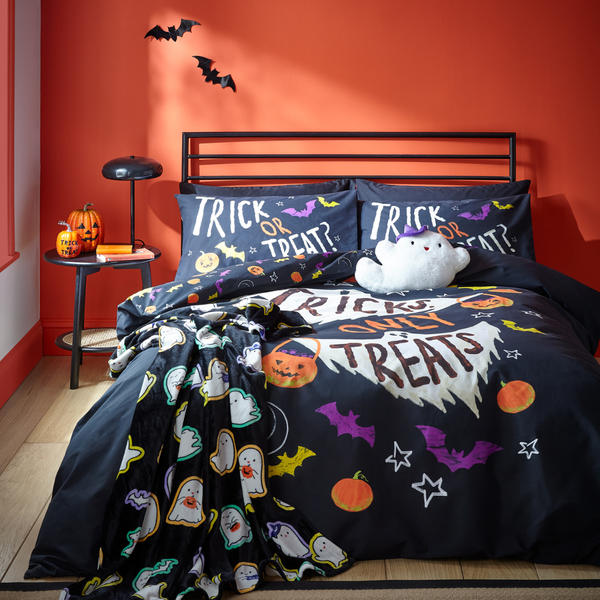 Catherine Lansfield Halloween Trick Or Treat Duvet Cover