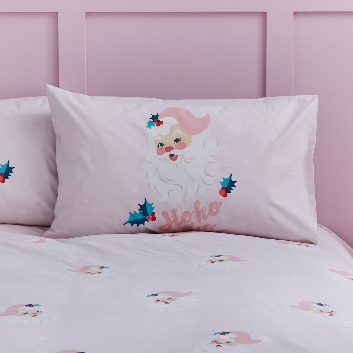 Catherine Lansfield Vintage Christmas Santa King Bedding from You Know Who's