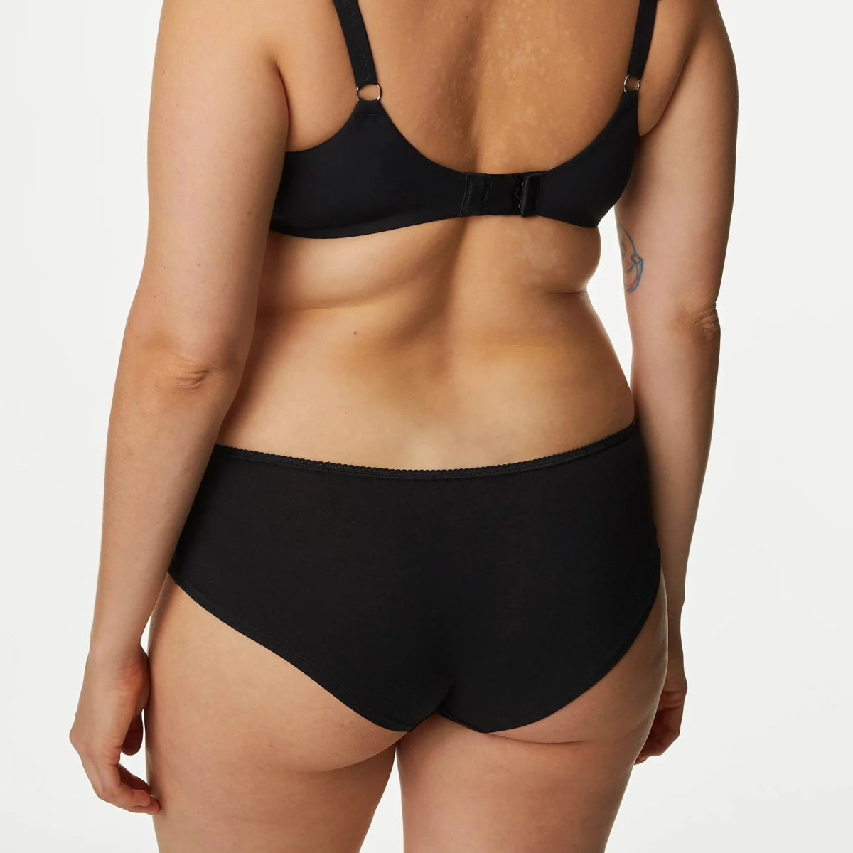 5pk Black Low Rise Shorts from You Know Who's