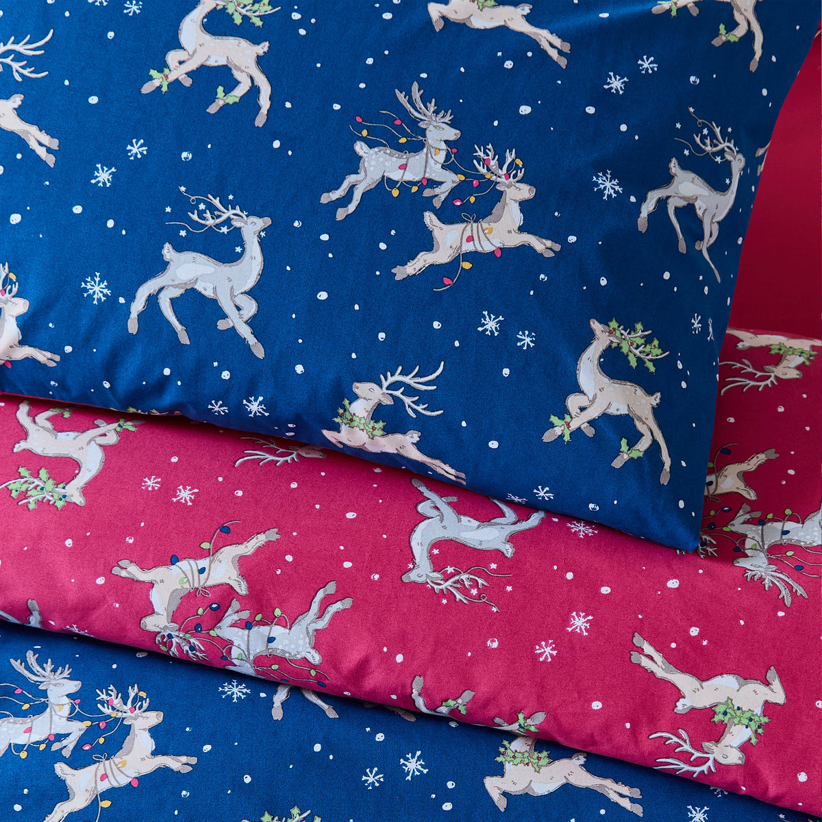 Catherine Lansfield Reversible Christmas Reindeer Bedding