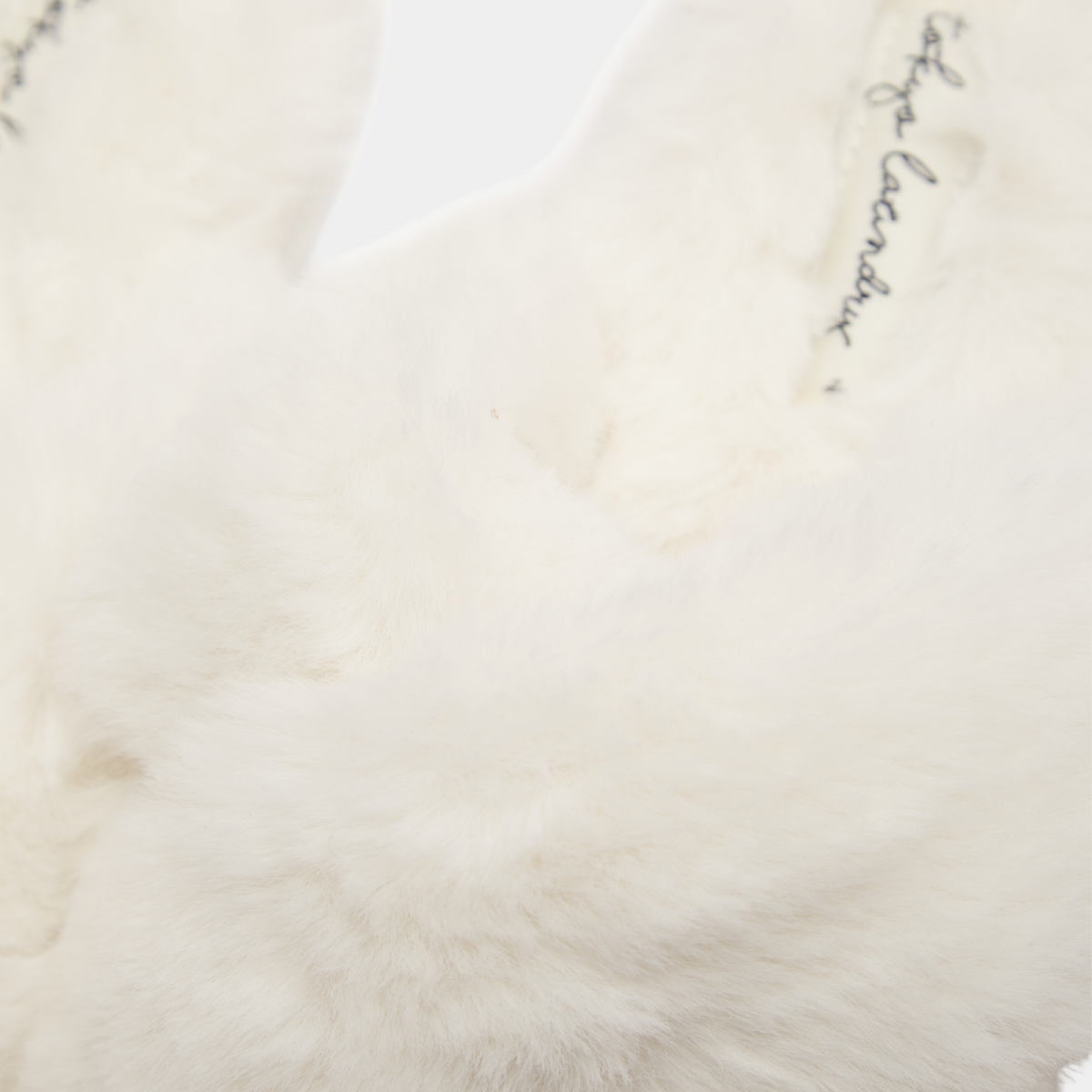Tokyo Laundry Ladies Crossover Faux Fur Sipper