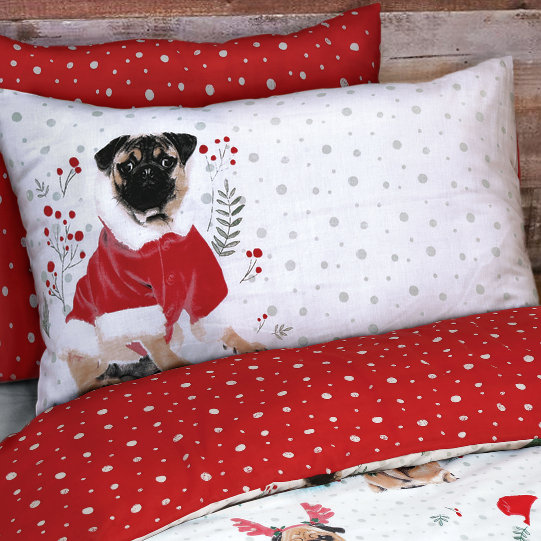 Sleepdown Reversible Festive Pugs Single Duvet Set