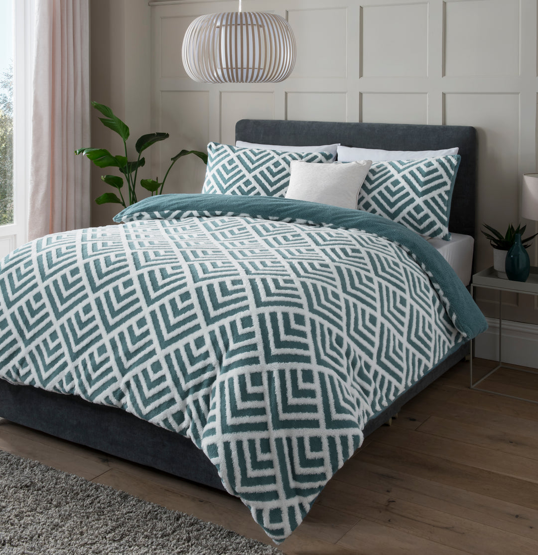 Sleepdown Reversible Geo Jacquard Fleece King Duvet Set Teal