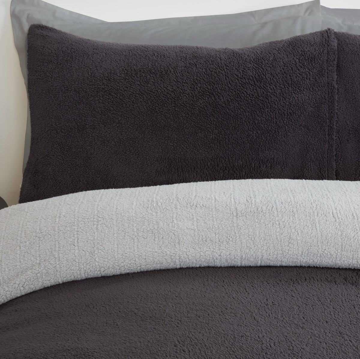 Sleepdown Grey Teddy Reversible Duvet Set