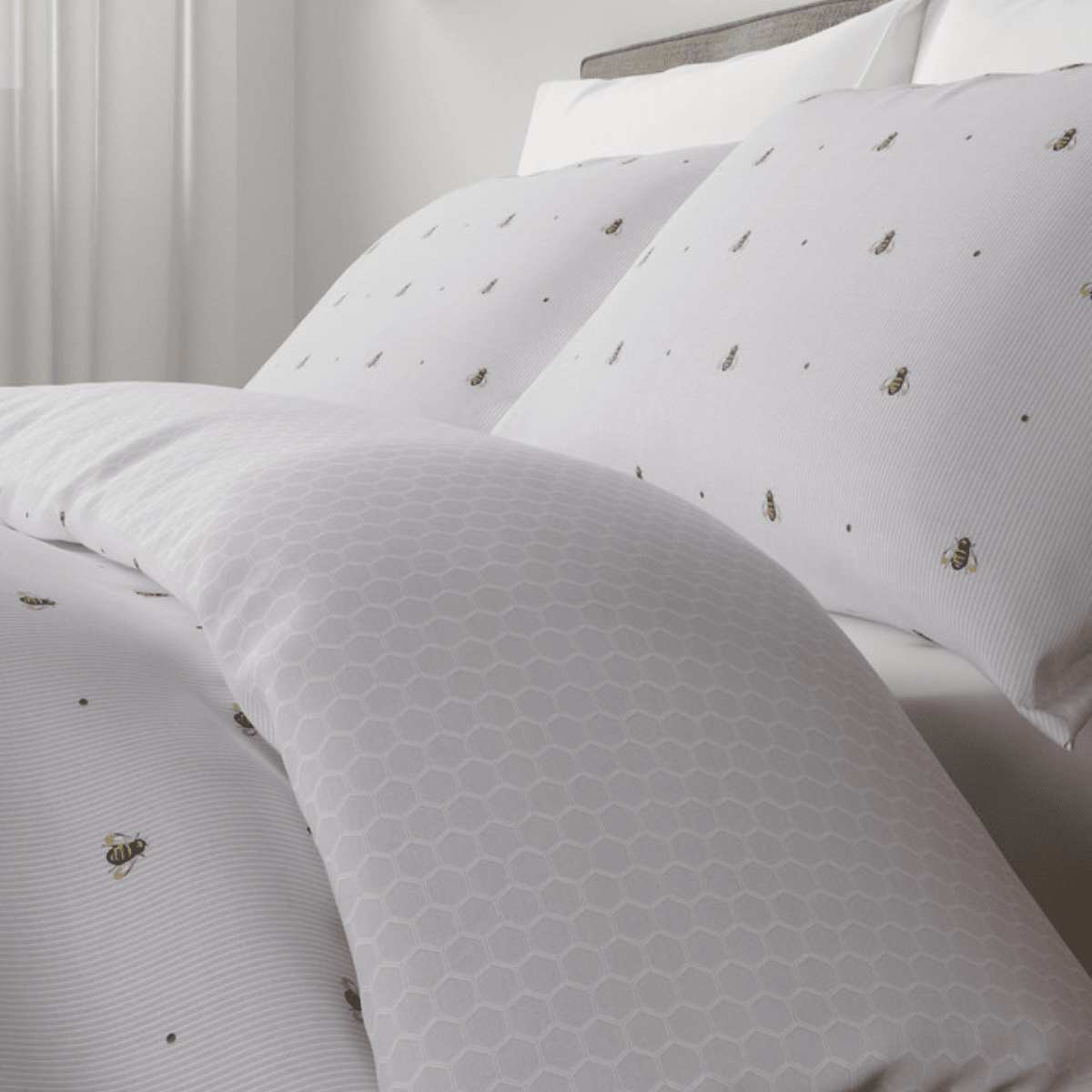 Bee Duvet Set from You Know Who's
