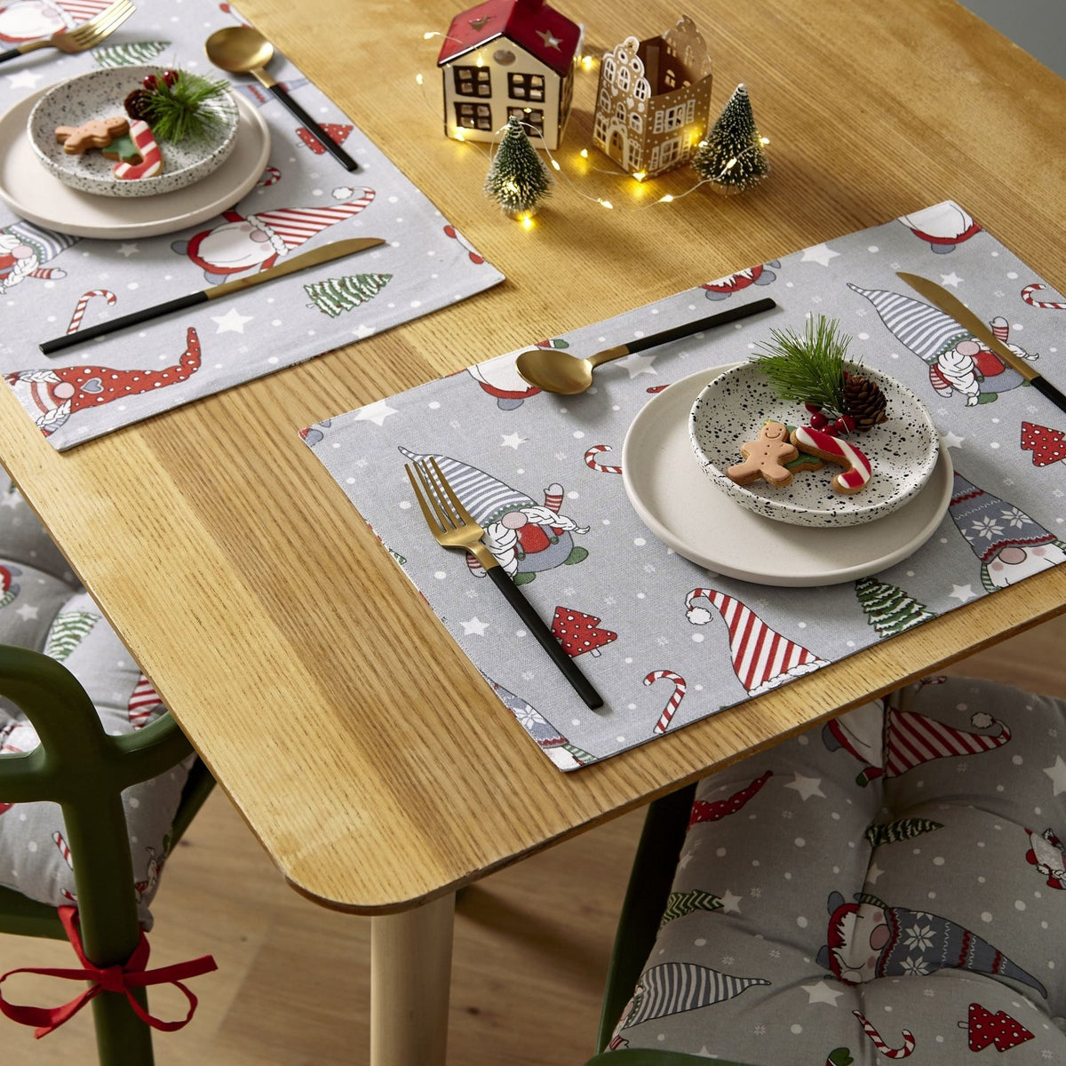 Catherine Lansfield Christmas Gnome Placemats from You Know Who's