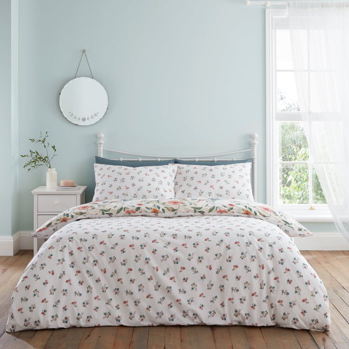 Catherine Lansfield Floral Duvet from You Know Who's