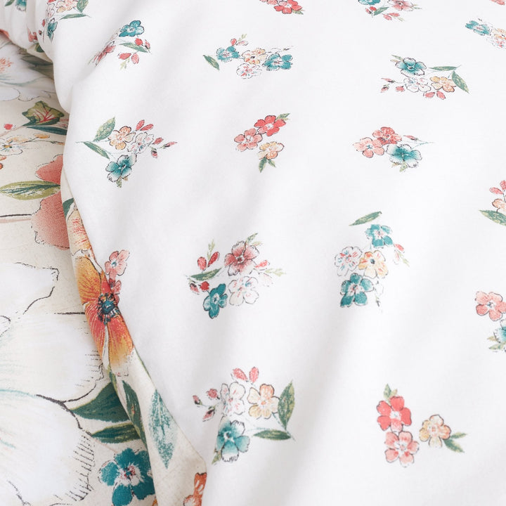 Catherine Lansfield Floral Duvet from You Know Who's