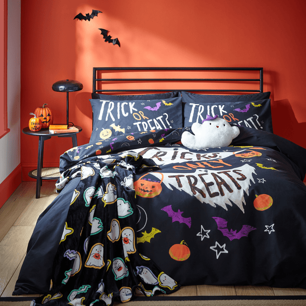 Catherine Lansfield Halloween Trick Or Treat Duvet Cover from You Know Who's