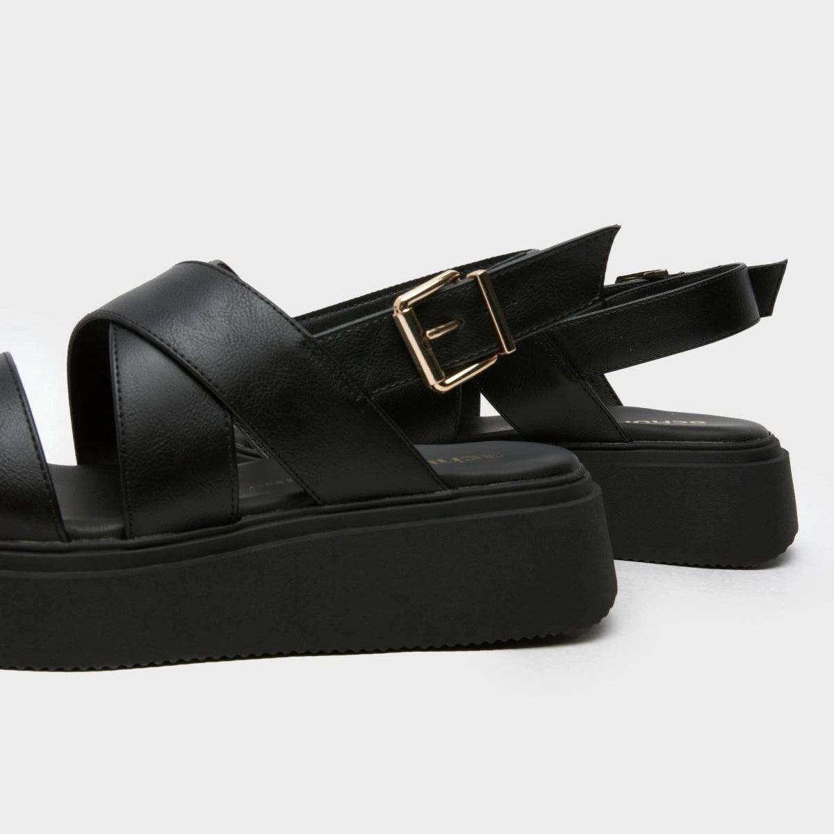 Chunky Flatform Sandal from You Know Who's