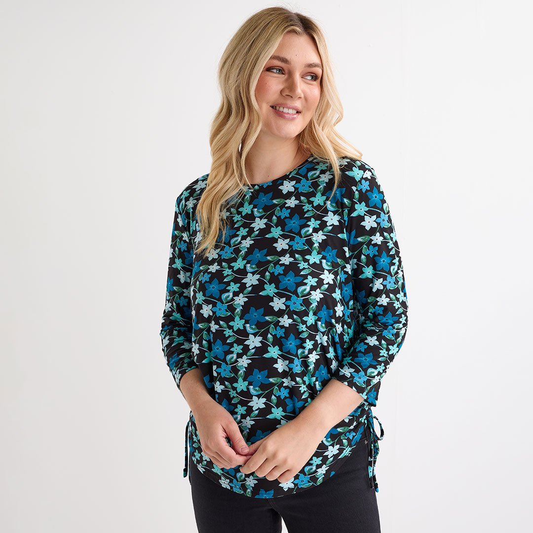 3 4 Sleeve Crew Neck Ruched Top