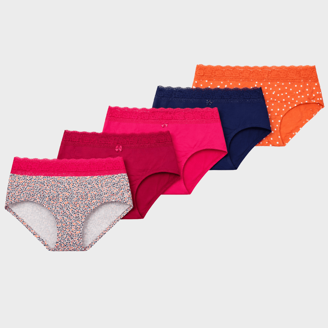 Ladies 5pk Low Rise Shorts from You Know Who's