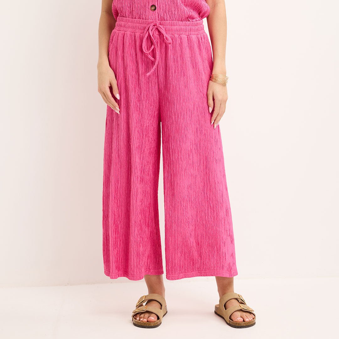 Ladies Cerise Cropped Plisse Pants from You Know Who's