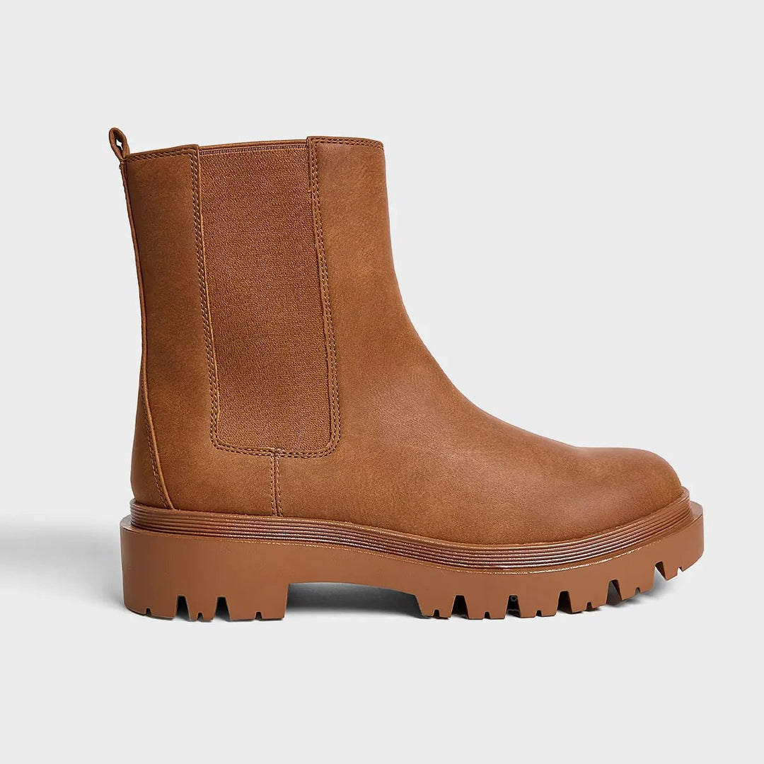 Women s Shoes Boots and Sandals You Know Who s