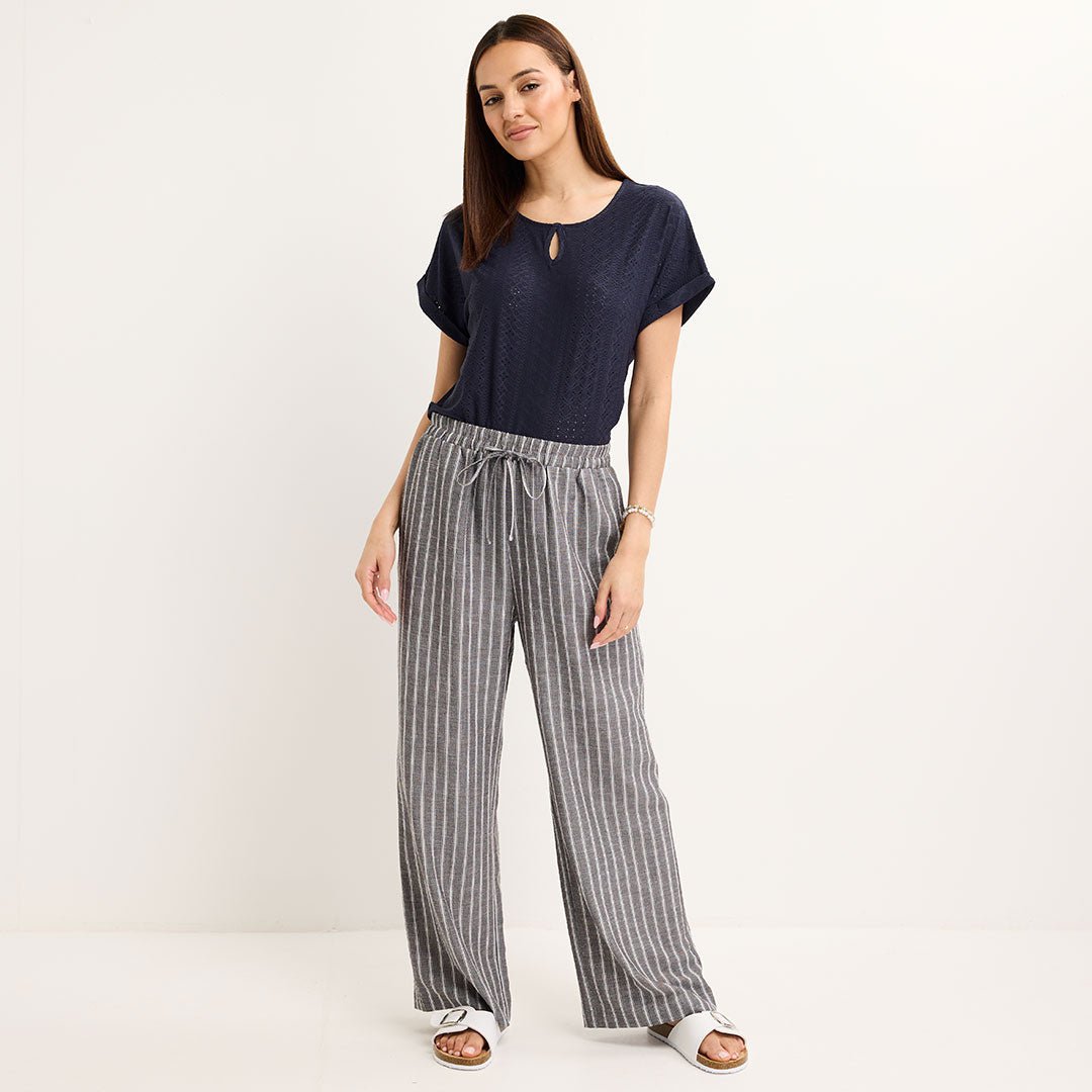 Ladies Keyhole Turnback Top from You Know Who's