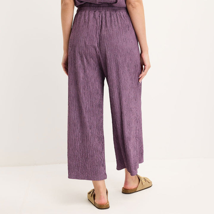 Ladies Mauve Cropped Plisse Pants from You Know Who's