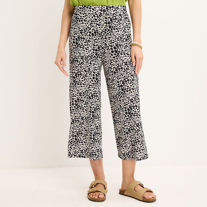 Ladies Printed Plisse Crop Trouser from You Know Who's