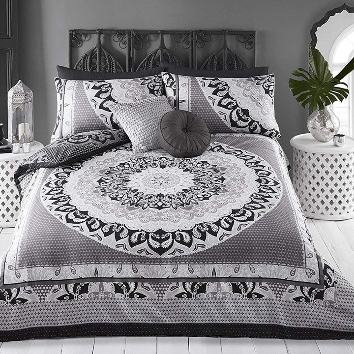 Sleepdown Black Mandala Paisley Duvet Cover from You Know Who's