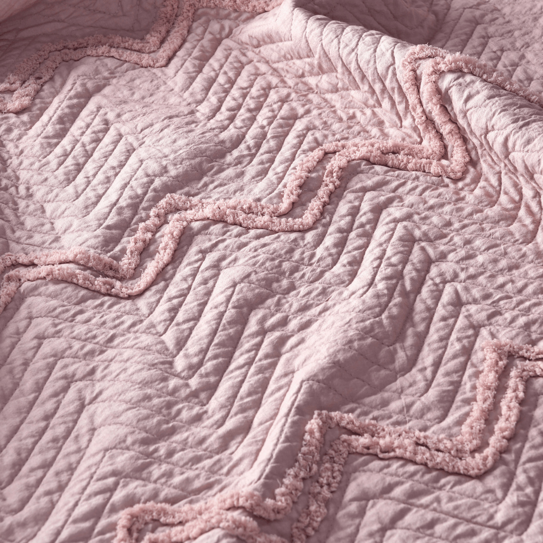 Sleepdown Blush Tufted Bedspread 150x200 from You Know Who's