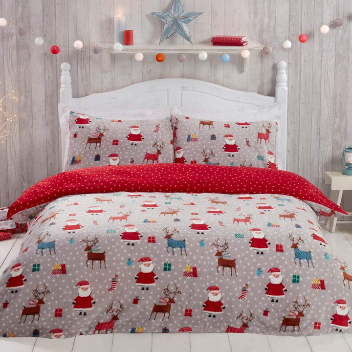Sleepdown Santa Christmas Fleece Duvet from You Know Who's