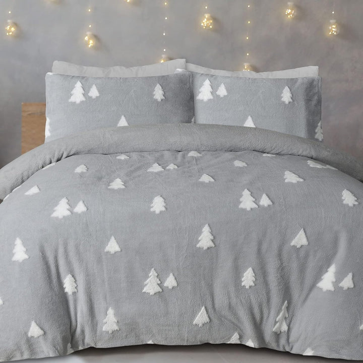Sleepdown Tree Jacquard Duvet from You Know Who's