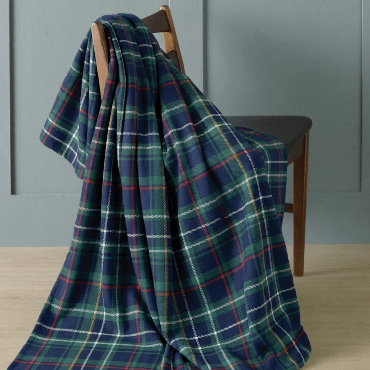 Tartan Fleece Design Blanket Throw 120x150cm from You Know Who's