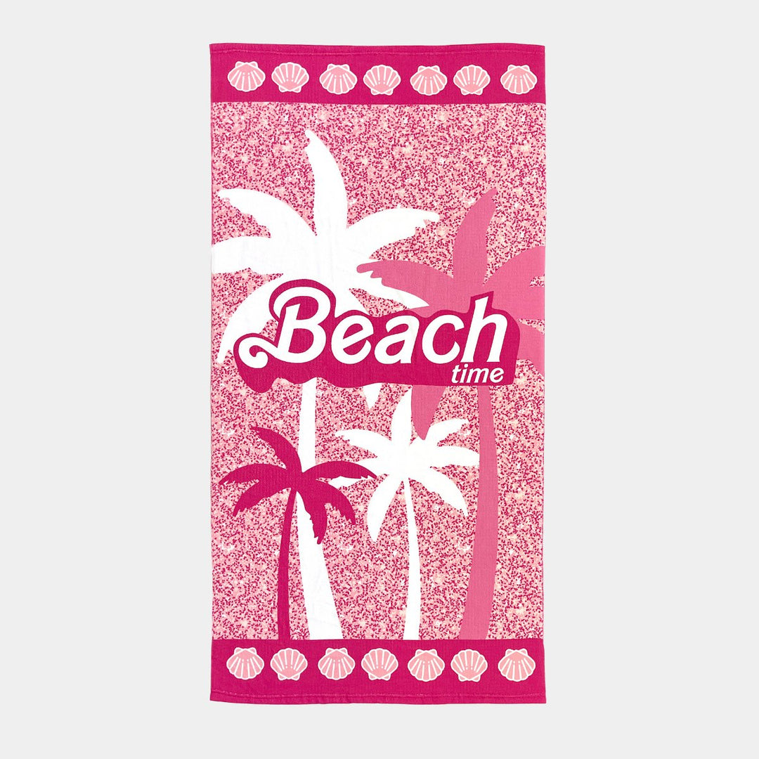 Pink towel for girls with Barbie inspired design
