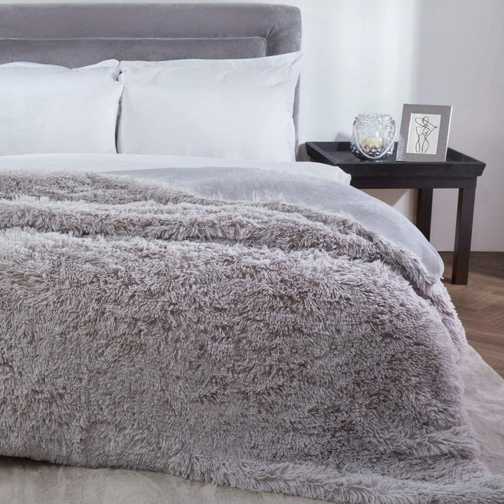 Sleepdown Shaggy Faux Fur Throw from You Know Who's